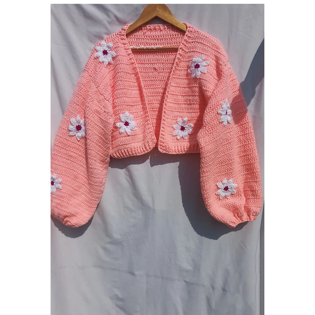 pointed daisy cropped cardigan