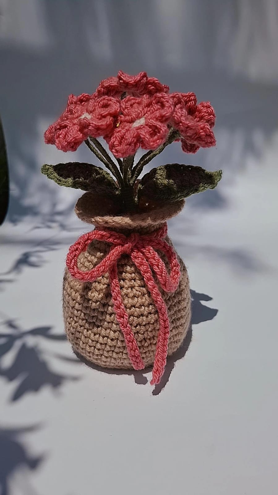 Crochet flower pots