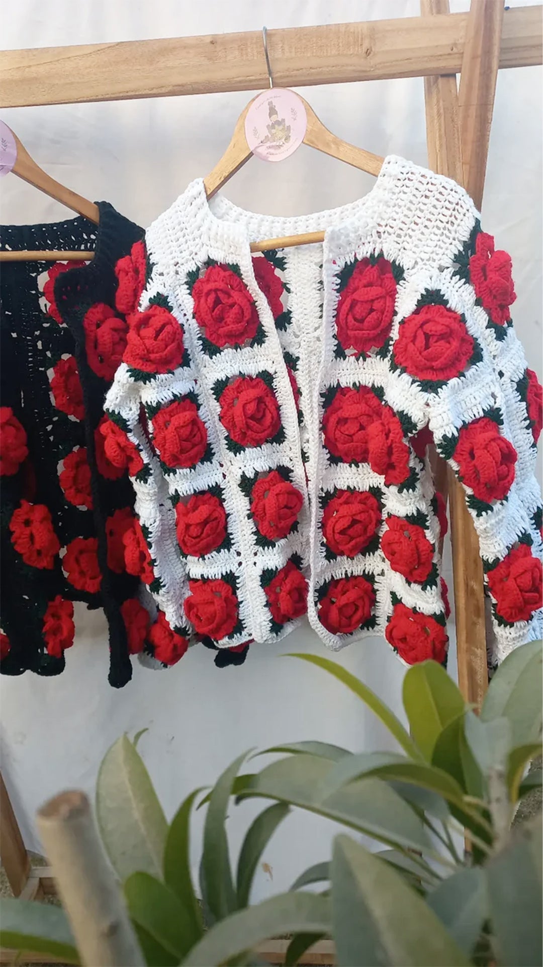 Gulab jumper