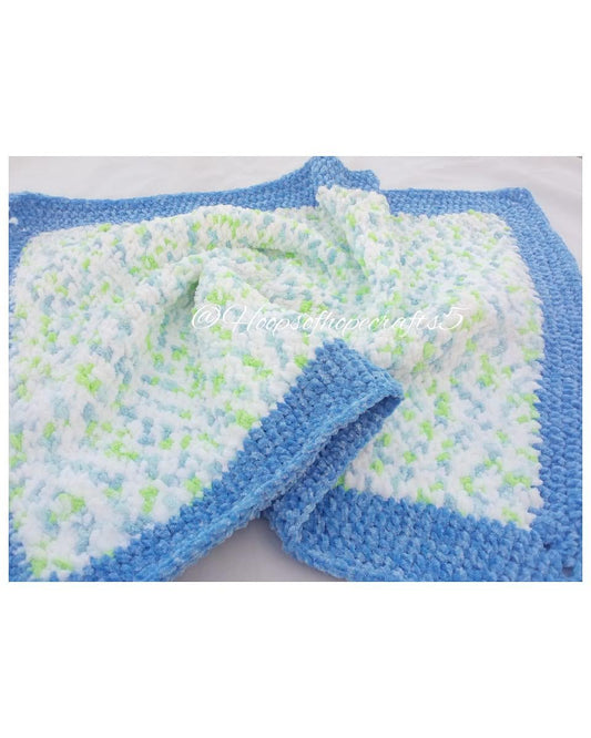 Cuddle&Hugs blanket