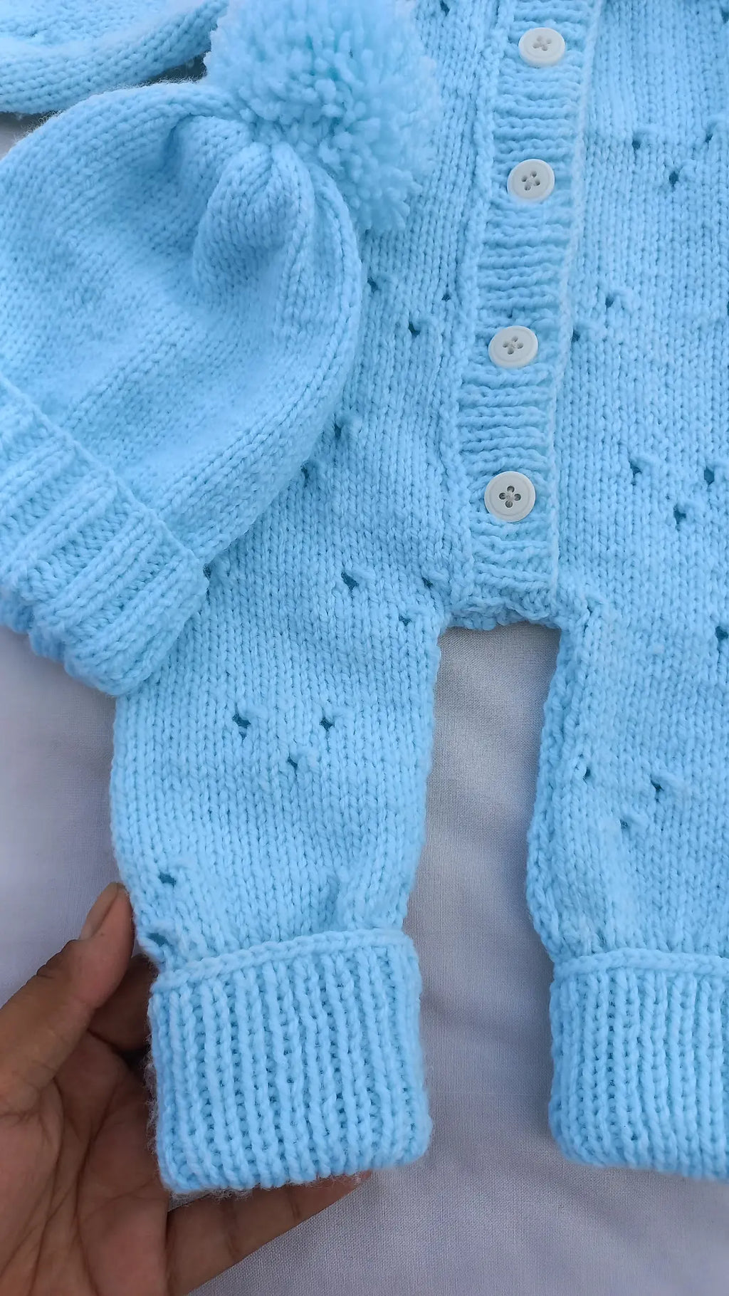 Eyelet romper set