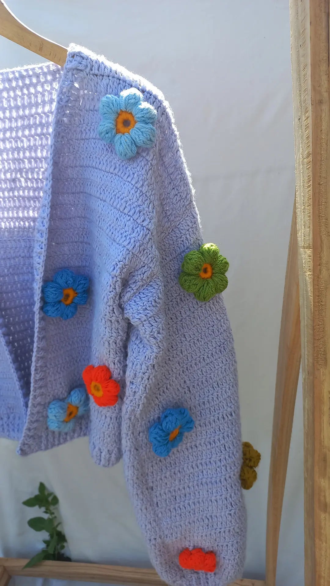 Blossom Cropped  Cardigan (mini flower version)