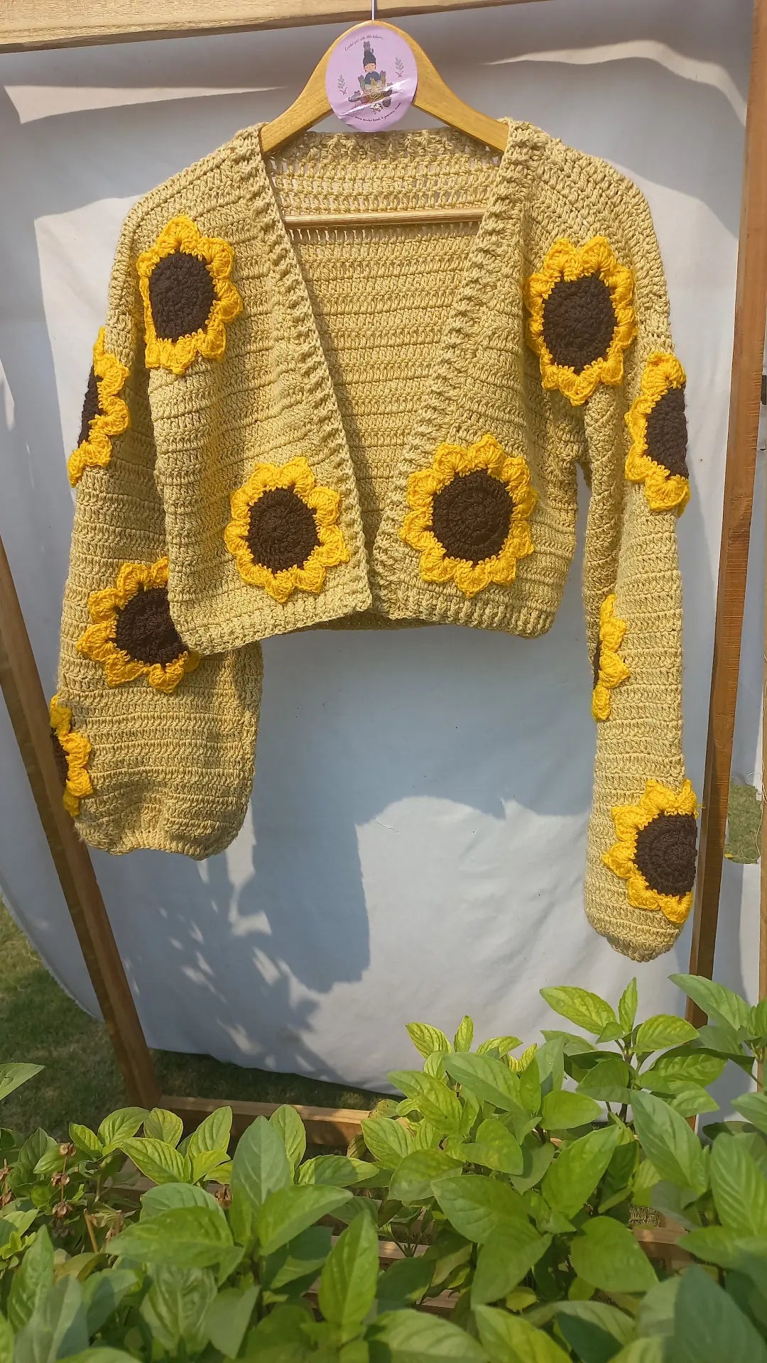Sunflower Cropped cardigan