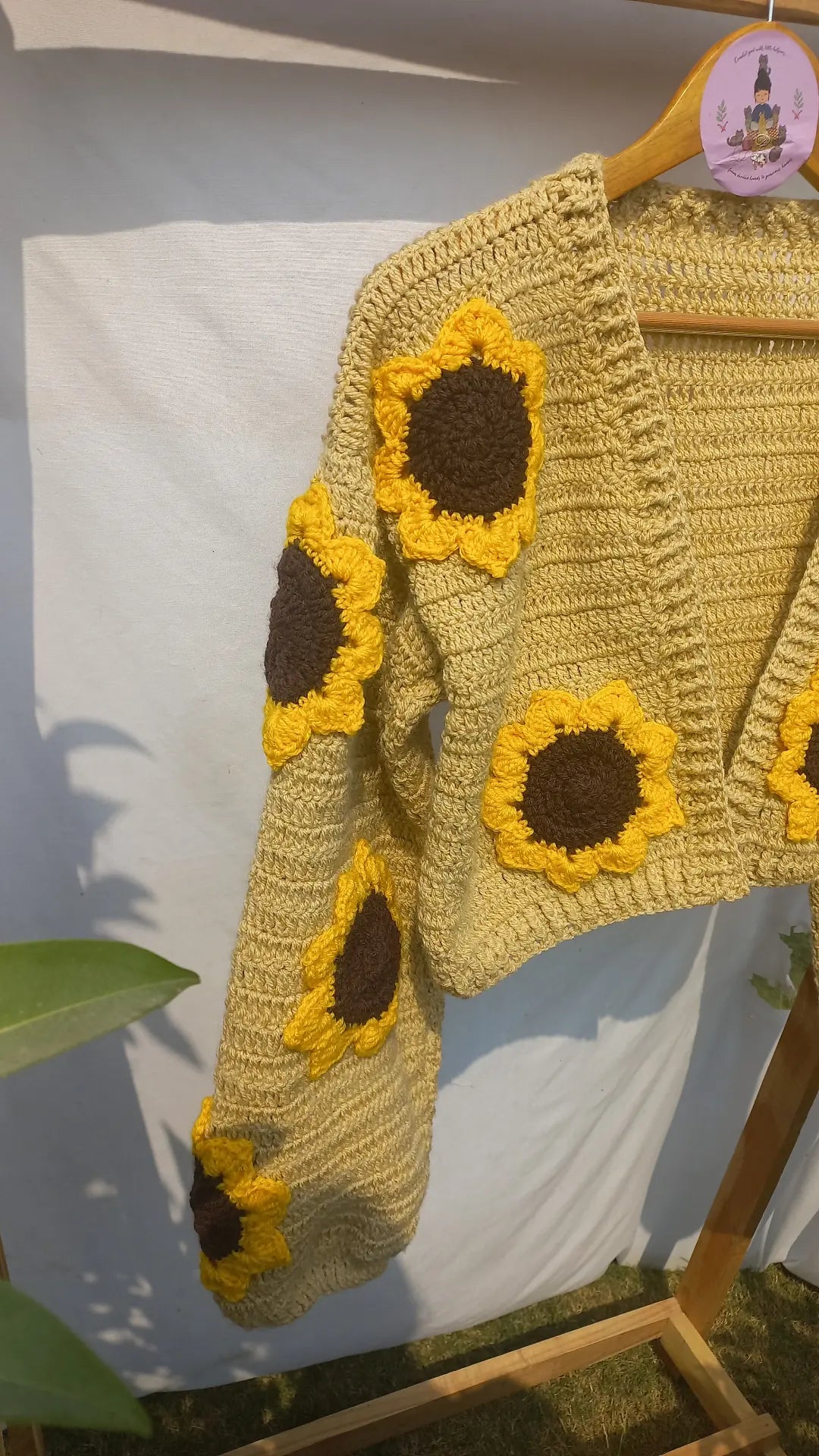Sunflower Cropped cardigan