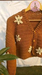 pointed daisy cropped cardigan