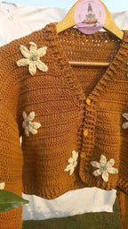 pointed daisy cropped cardigan