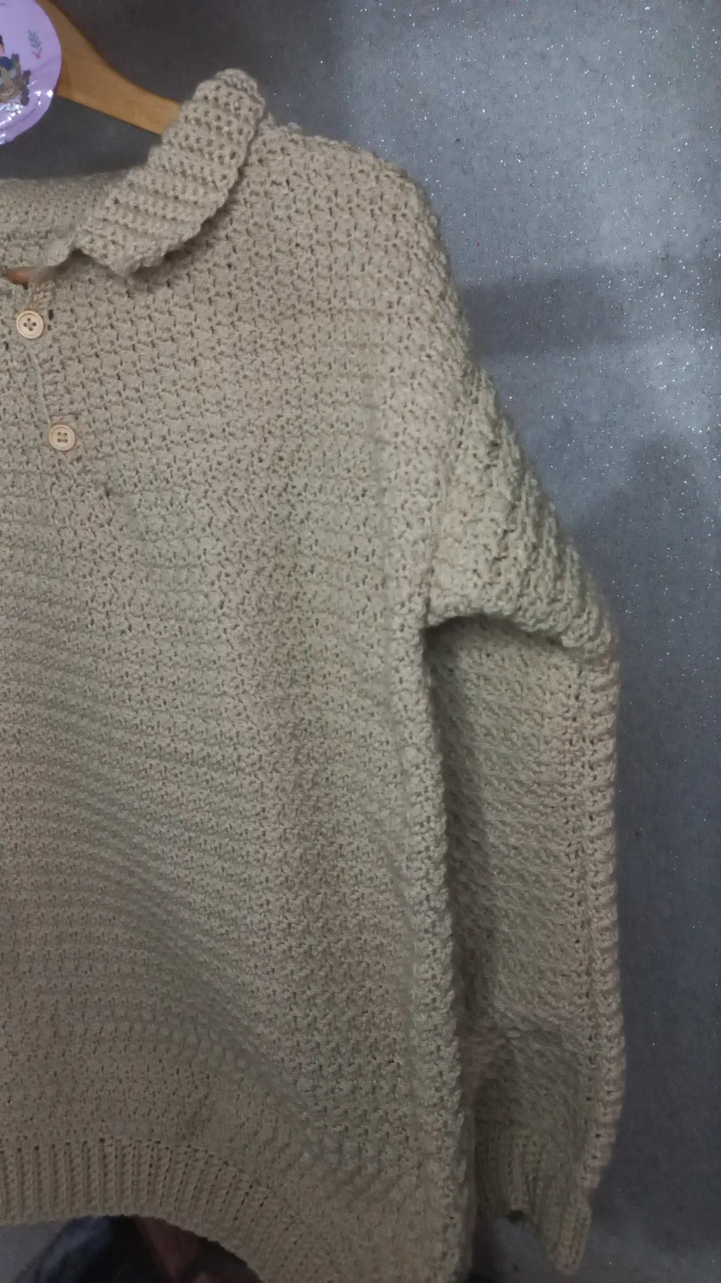 Beige Collared pullover/Jumper