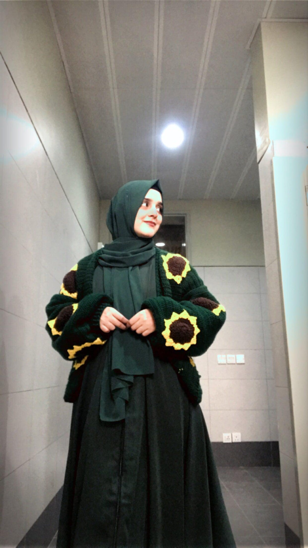 Sunflower Cropped cardigan