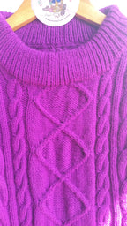 Cabled pullover