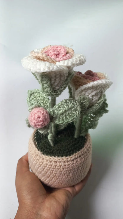 Pestal rose pot