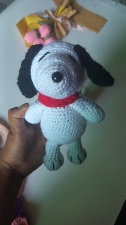 Charlie, snoopy and lama