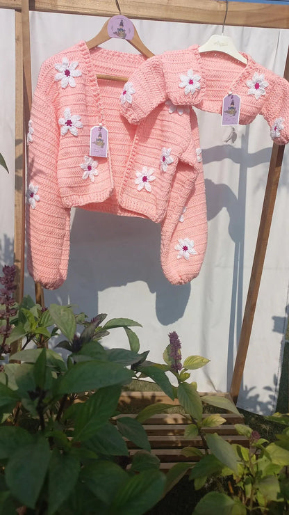 Peach Pointed Daisy Cardigan