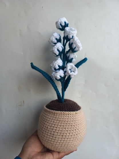 White LOV Pot
