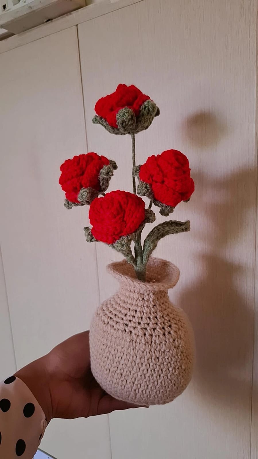 Crochet flower pots