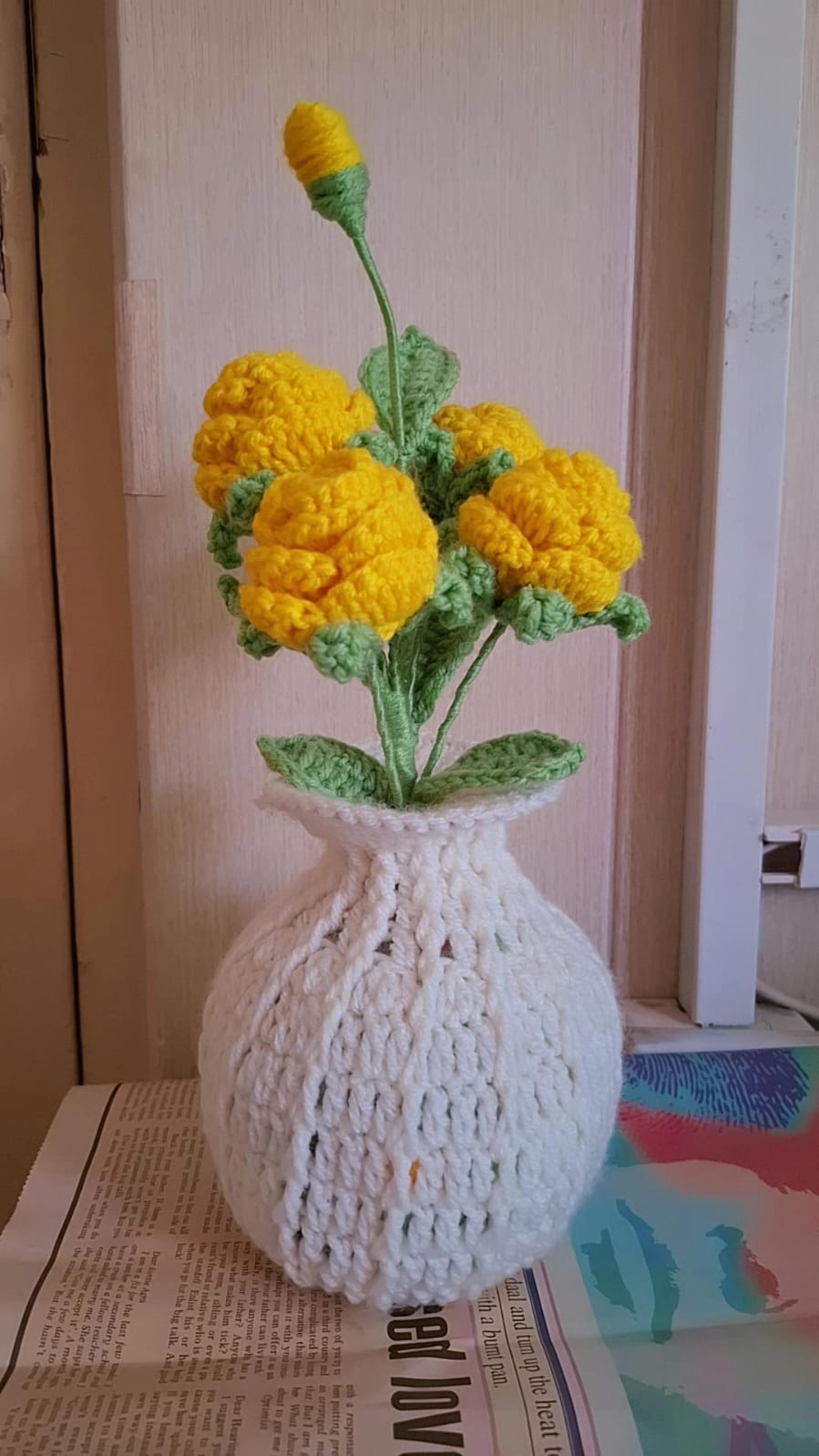 Crochet flower pots