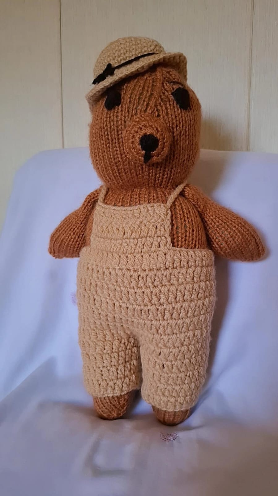 knitted Bear